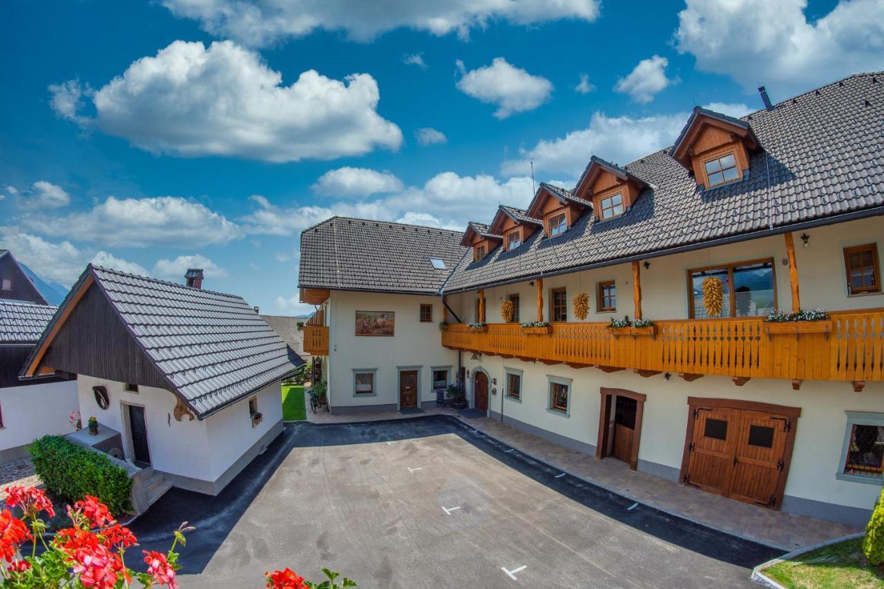 Tourist Farm Pri Biscu Bled